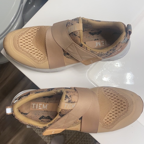 Tiem Shoes Tiem Tan Snakeskin Cycling Shoes W Spd Clips Poshmark
